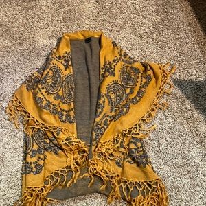 Women’s sweater Pancho